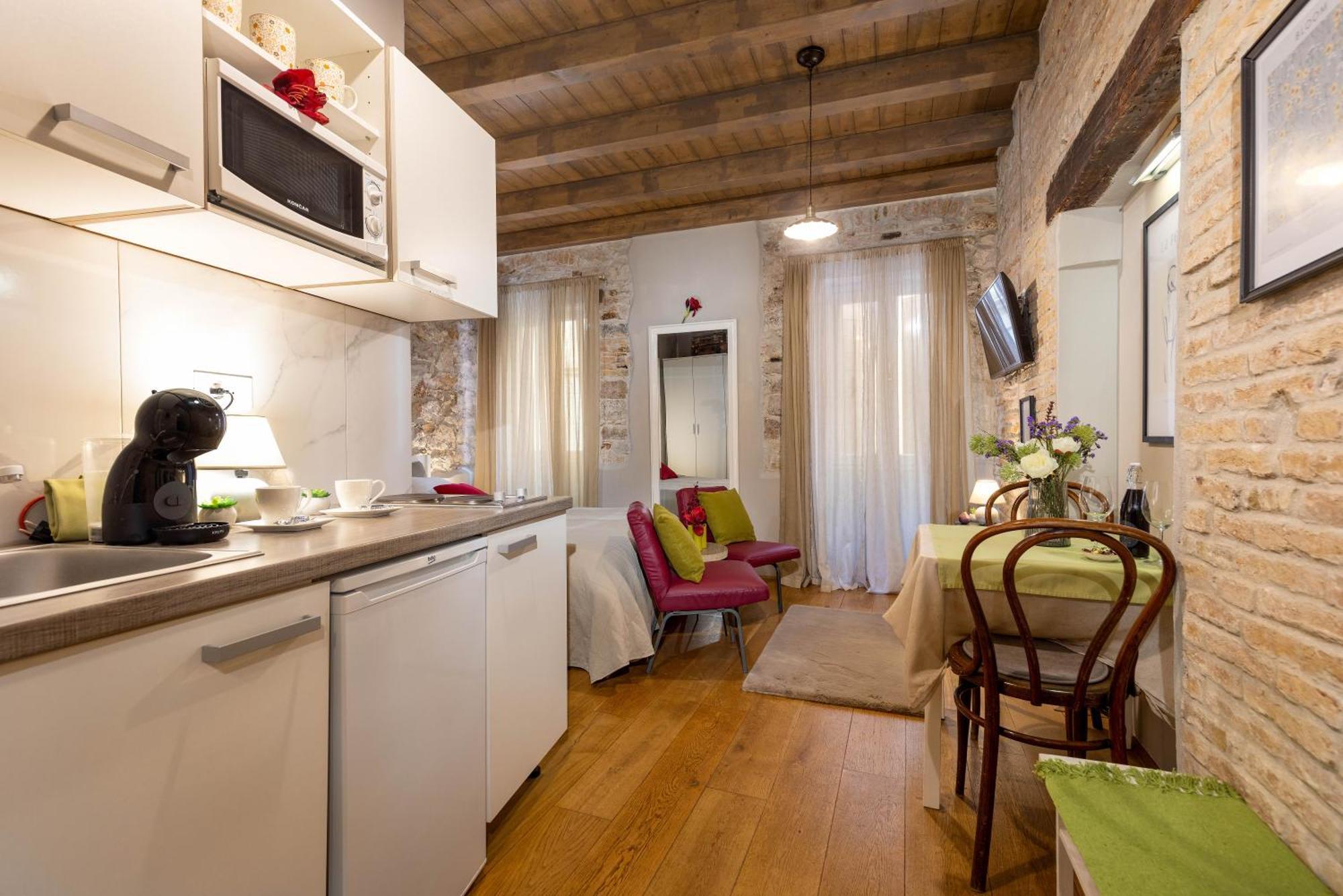 Casa Kaligari History Apartment Rovinj Ngoại thất bức ảnh