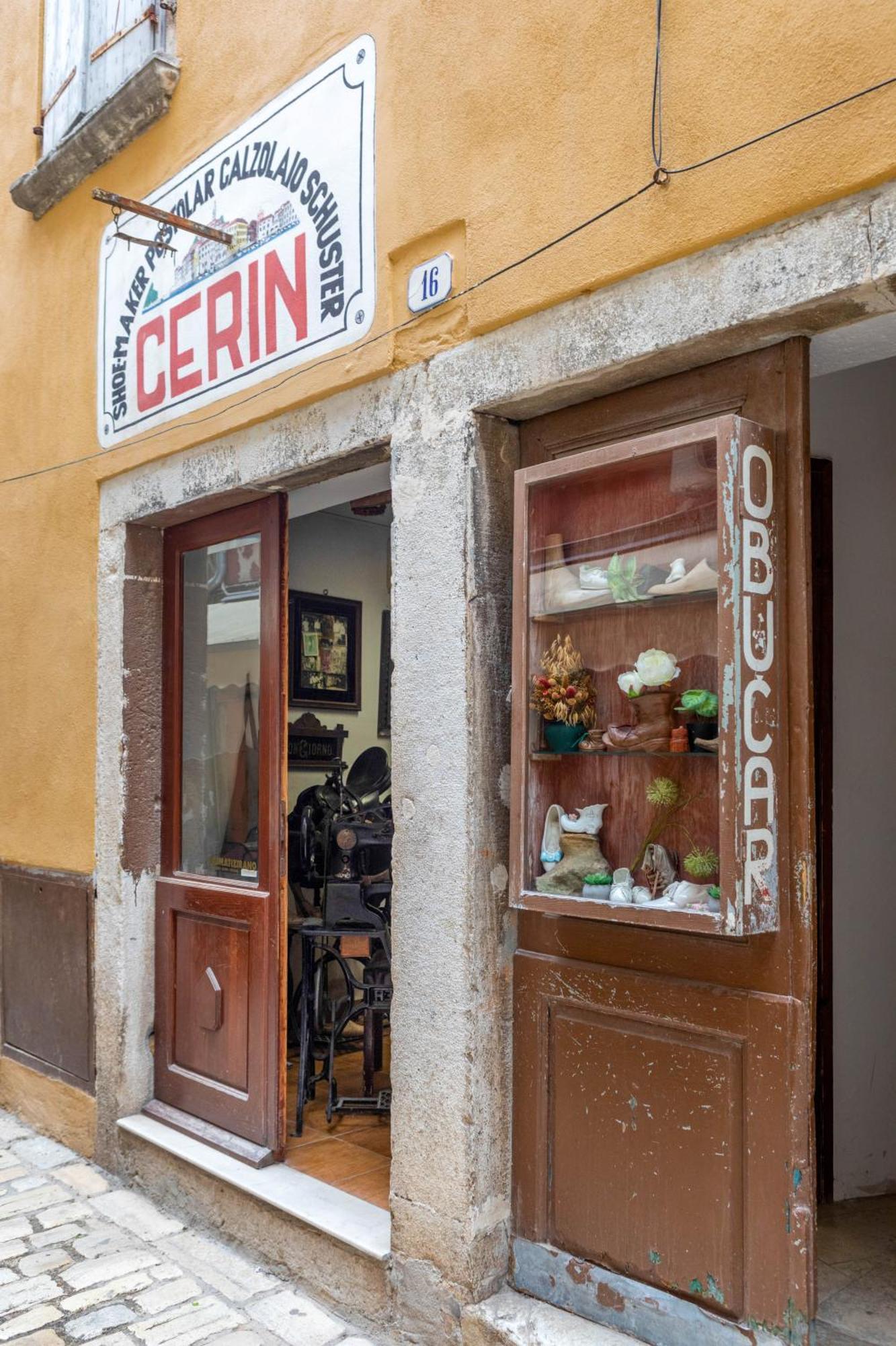 Casa Kaligari History Apartment Rovinj Ngoại thất bức ảnh